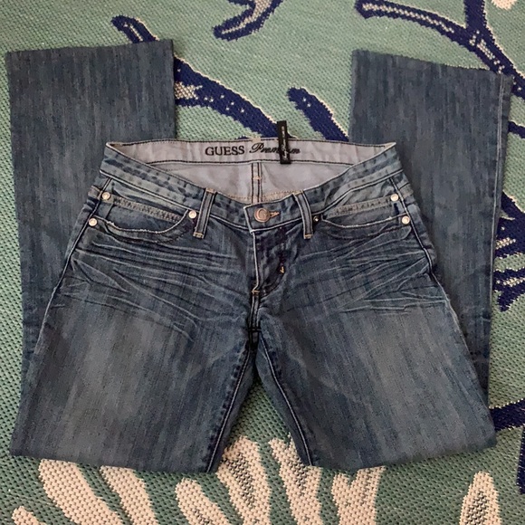 Guess Jeans - Picture 3 of 4